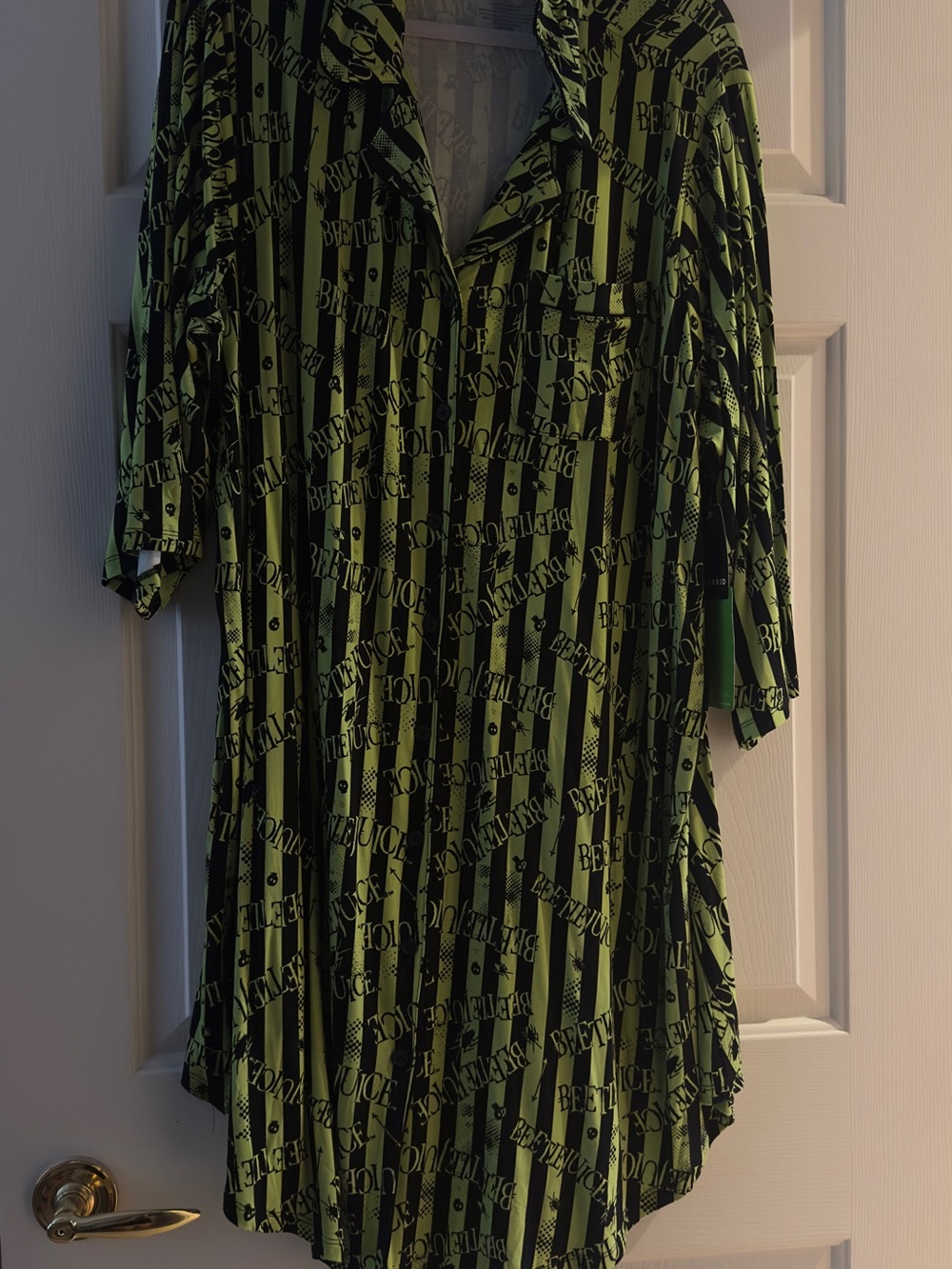 Torrid Beetlejuice 3x Night Shirt/Blouse (NWT)